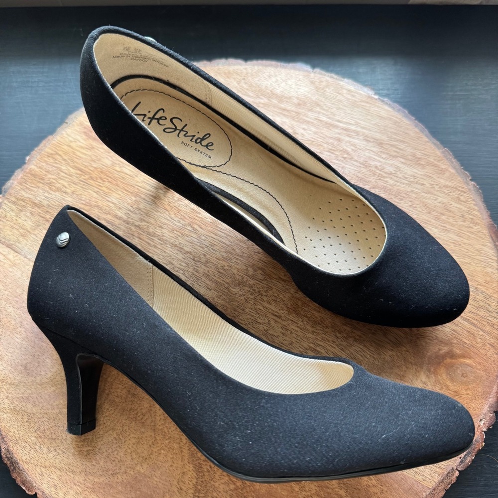 Life Stride Parigi Black Fabric Round Toe Heel Pumps Women's 7